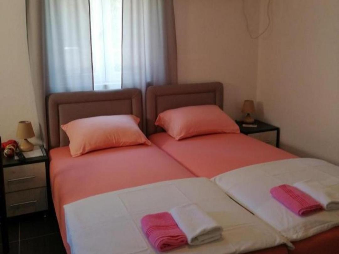 Sara Apartments Budva Exterior foto