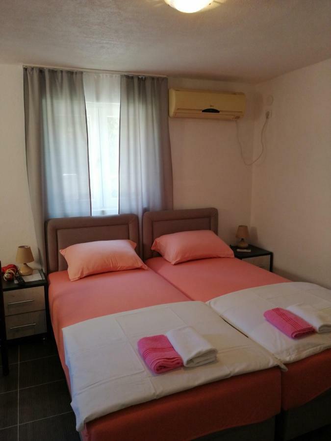 Sara Apartments Budva Exterior foto